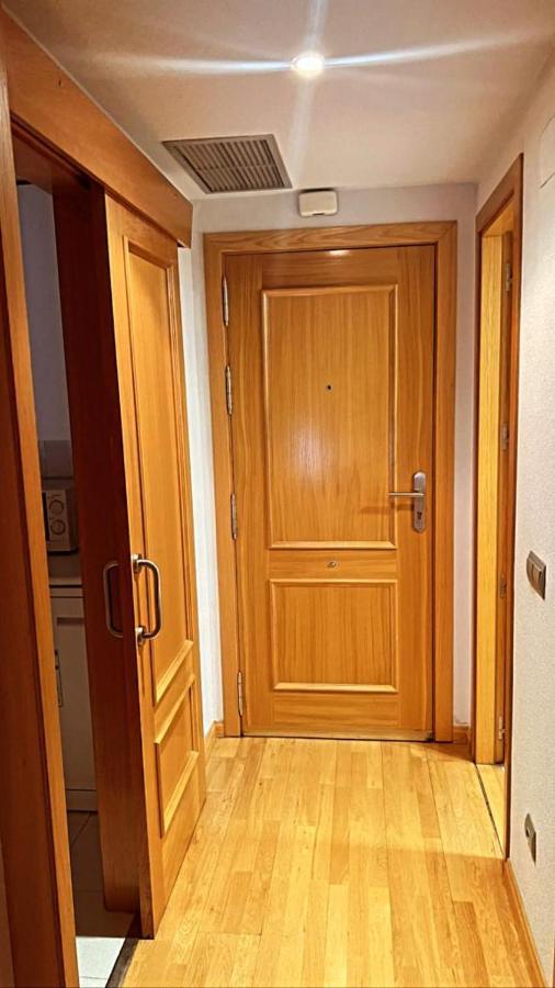 Suites Madrid Belfast 13 Ifema Airport ภายนอก รูปภาพ